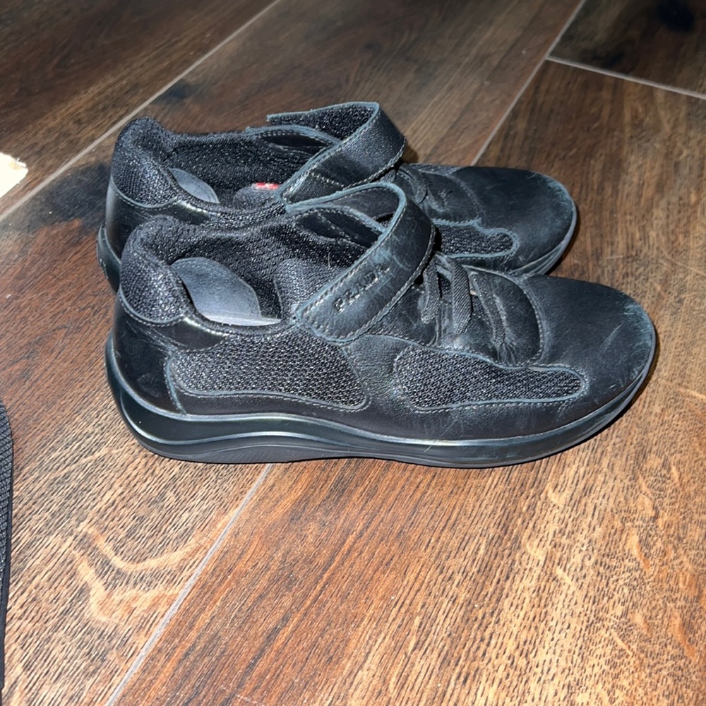 Authentic kids Prada Velcro sneaker